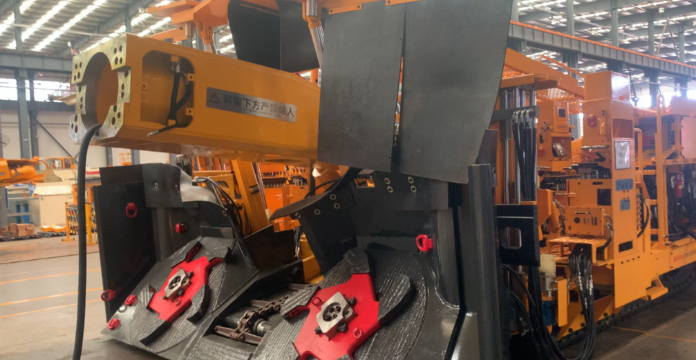 中國鐵建-掘錨一體機在線油液監測傳感器應用案例 圖1